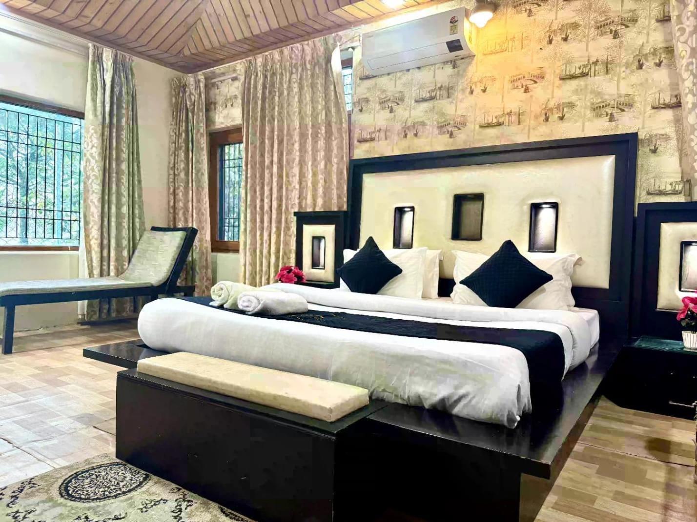 The Summer House I Party & Music I Sky Bonfire I Managed By Exotic * Kasauli